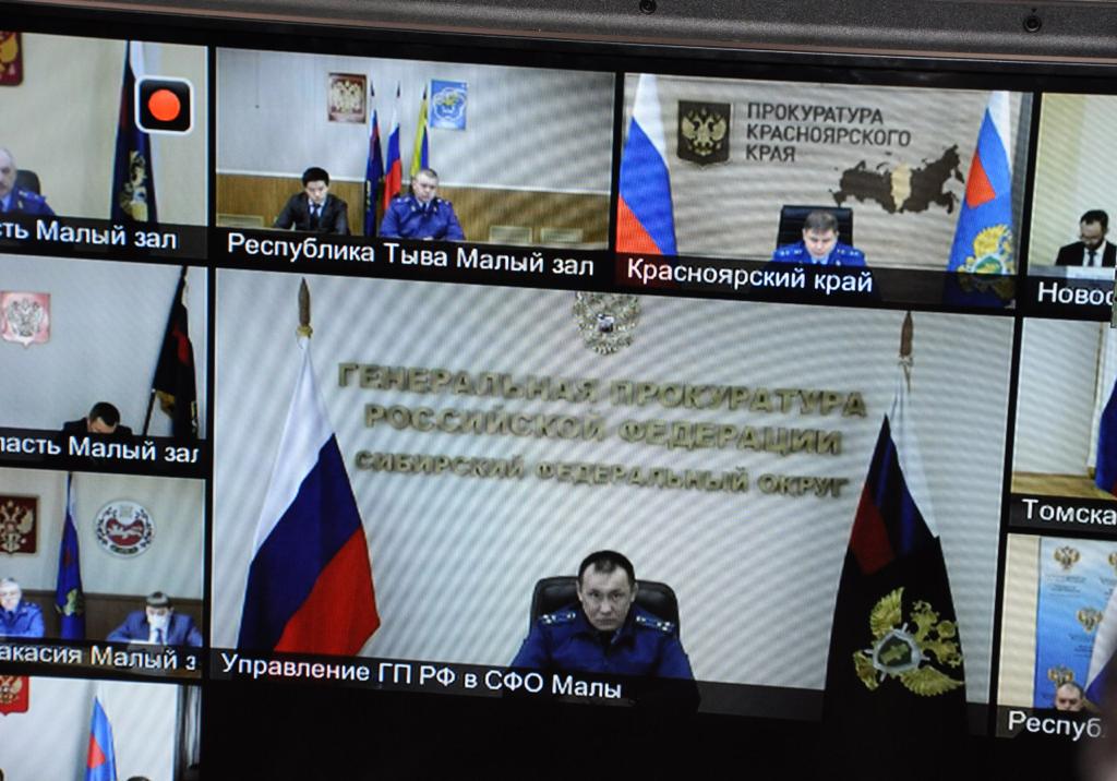 Заместитель Генерального прокурора России Дмитрий Демешин провел в Алтайском крае межведомственное совещание