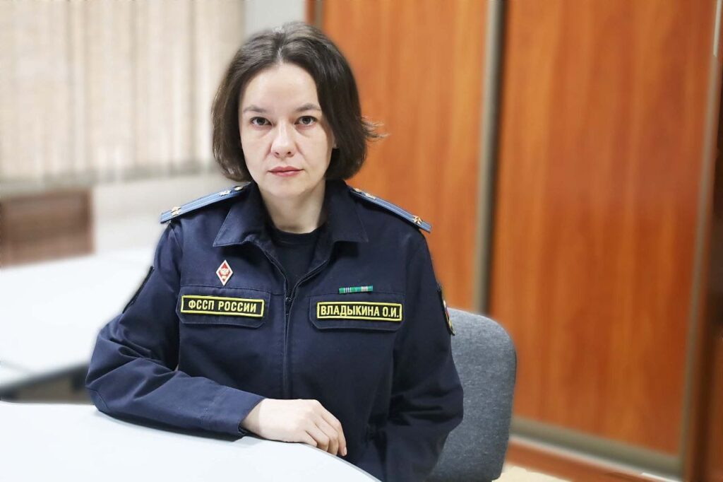"Судебные приставы — детям"