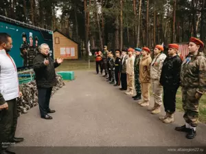 В Алтайском крае стартовал региональный этап Всероссийской военно-патриотической игры «Зарница 2.0» В Алтайском крае стартовал региональный этап Всероссийской военно-патриотической игры «Зарница 2.0»